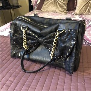 Black sequin bow Betsey Johnson purse
